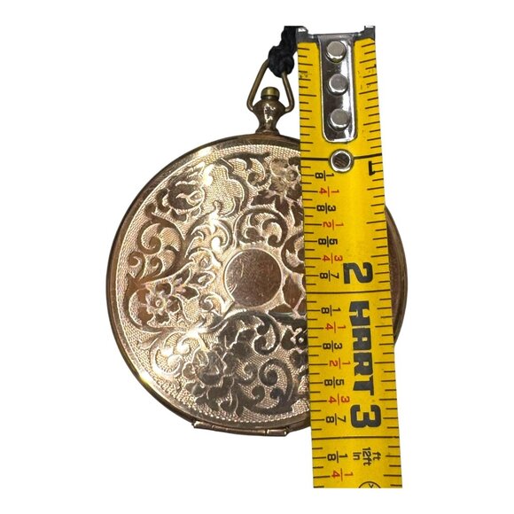 Vintage 1940s Gold Powder Compact Volupte Watchcase Black Tassel Clock READ - Picture 6 of 9